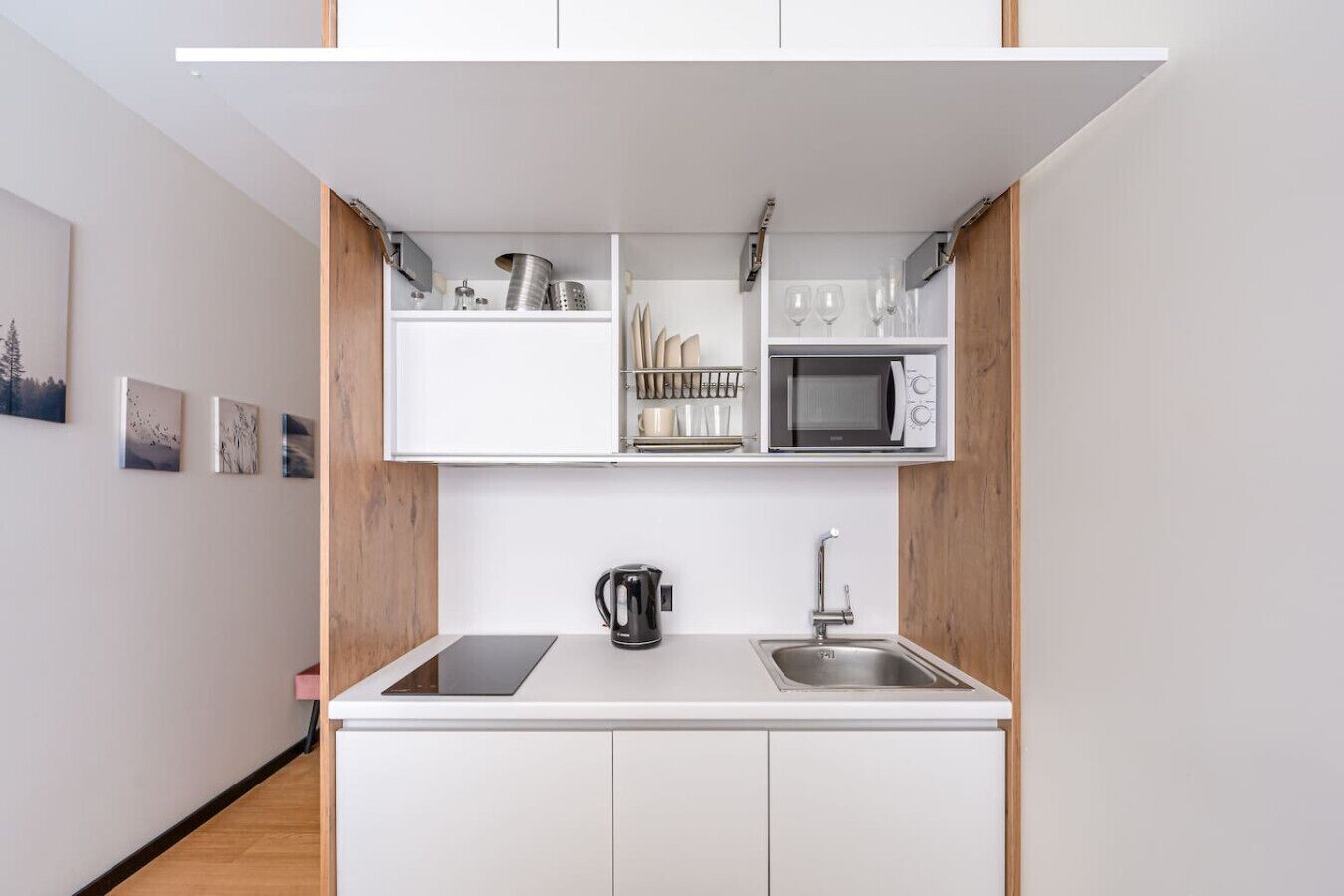 Fridge, microwave, stovetop, cookware/dishes/utensils