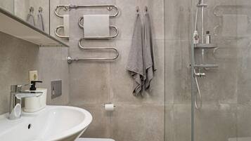 Hair dryer, towels