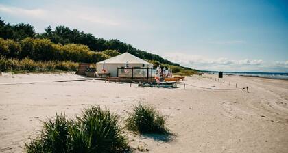 Dzintaru 48 studio apartment 100m from sea