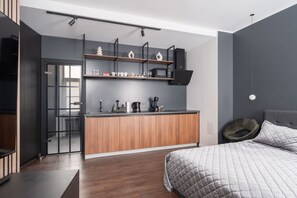 1 bedroom, desk, iron/ironing board, free WiFi