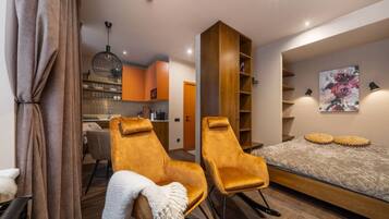 1 bedroom, desk, iron/ironing board, free WiFi