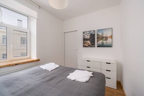 2 chambres, bureau, fer et planche à repasser, Wi-Fi