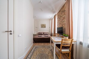 Room - Fresh Studio at Pērnavas 15A | Ground Floor (Riga)