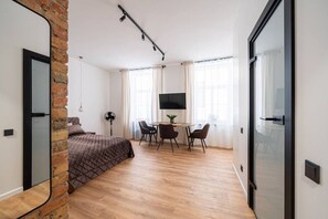 1 Schlafzimmer, Schreibtisch, Bügeleisen/Bügelbrett, WLAN