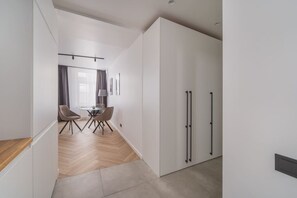 Interior - Great location New & Stylish Guest Favorite (Riga)