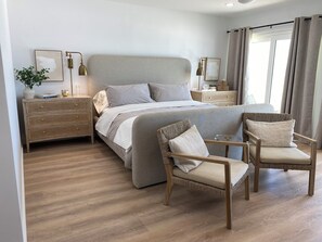 4 Schlafzimmer, Bügeleisen/Bügelbrett, WLAN, Bettwäsche