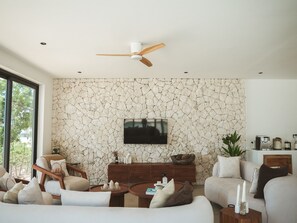 リビング エリア