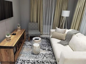 Villa, 2 Bedrooms, Smoking, Private Pool | Living room