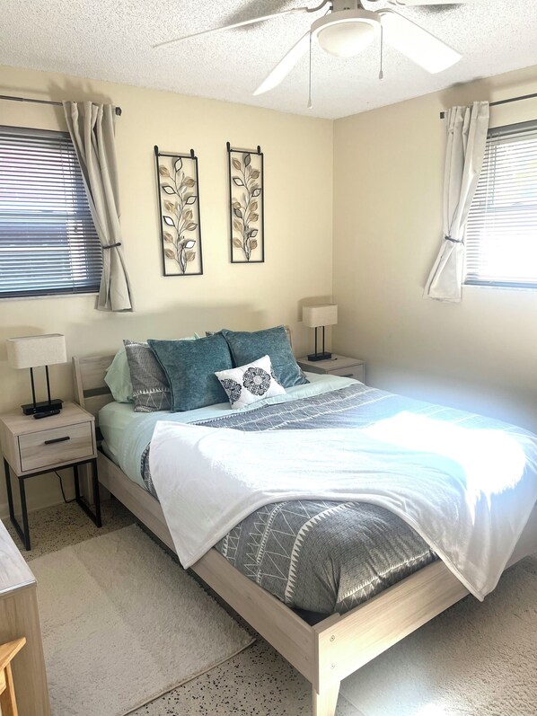 2 bedrooms, iron/ironing board, WiFi, bed sheets