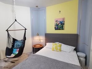 1 soverom, strykejern/-brett, wi-fi og sengetøy