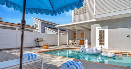 Spacious 5-Bedroom Villa w/ Heated Pool & BBQ - SoHo & Downtown Tampa