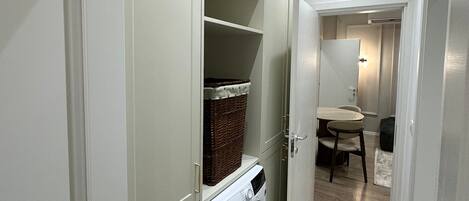 奢華公寓, 陽台 | 浴室 | 吹風機、毛巾