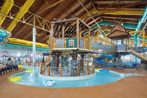 Water park - Great Wolf Lodge Webster (Webster)