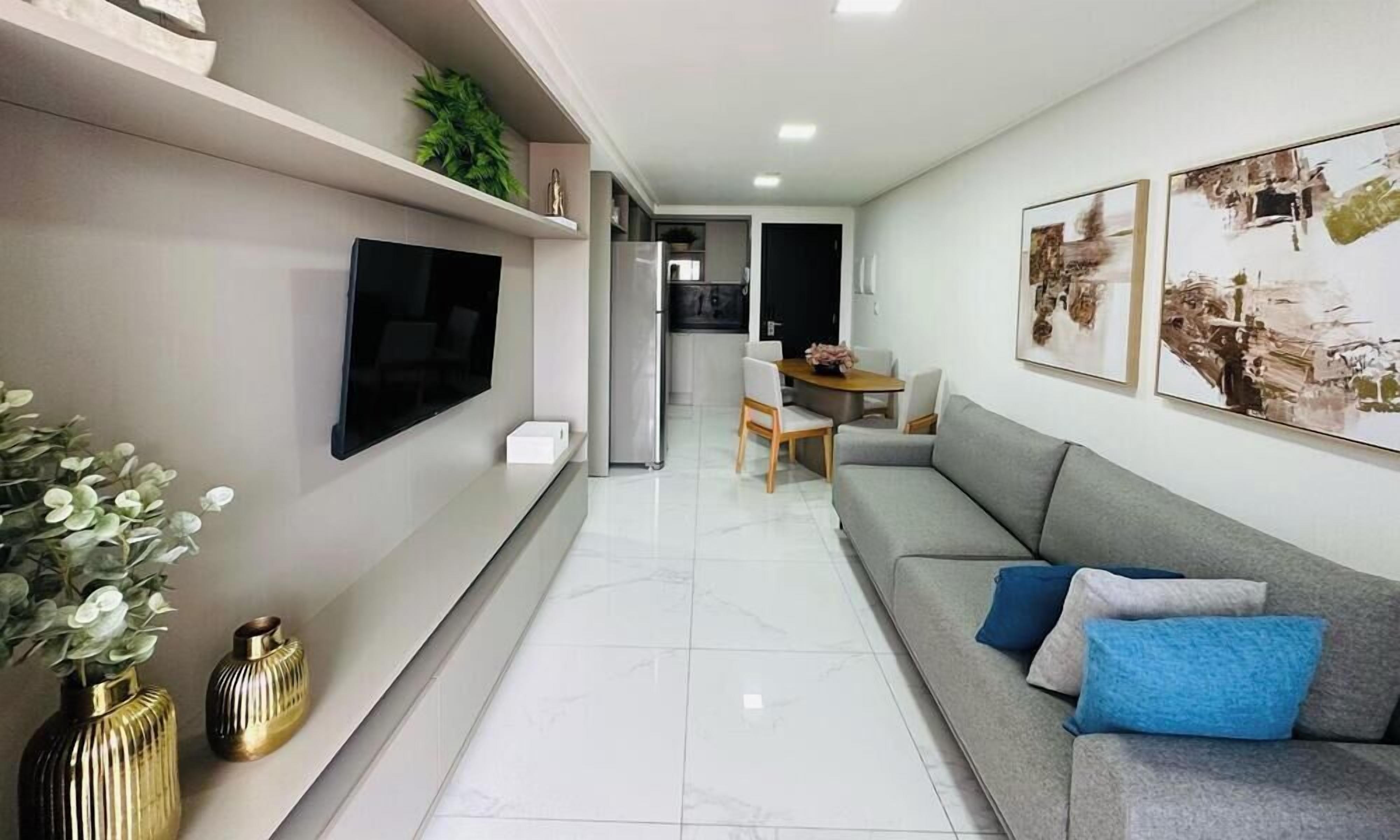 Basic Apartment | Living area