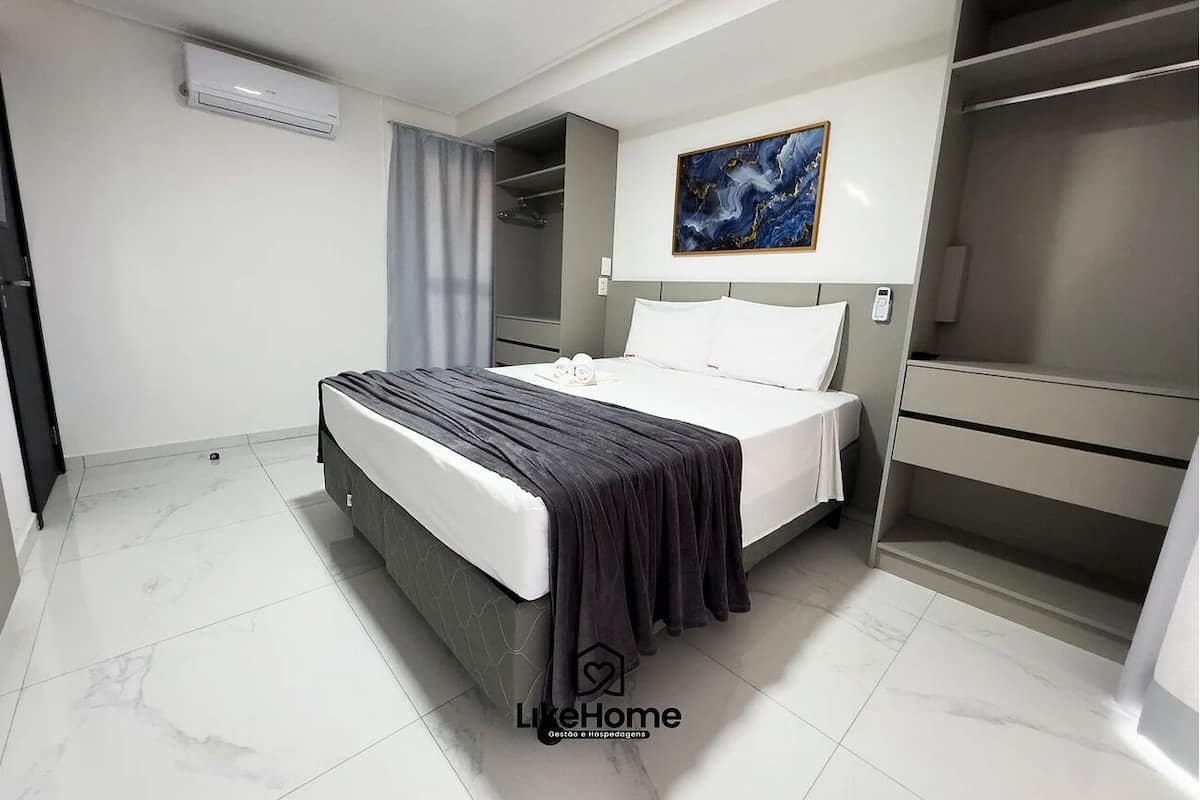 Apartamento básico | 1 dormitorio y ropa de cama