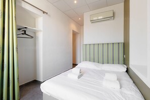 2 habitaciones, tabla de planchar con plancha y wifi gratis 
