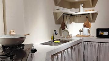 Micro-ondas, cooktop, lava-louças