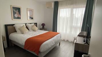 Comfort Apartment | 1 bedroom, Egyptian cotton sheets, premium bedding, Select Comfort beds