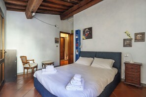 Departamento clásico | 2 habitaciones, tabla de planchar con plancha y wifi gratis 