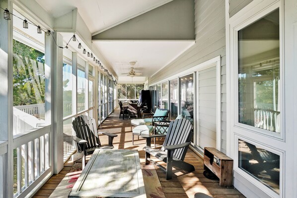 Terrace/patio - Resting Beach Face! 5BR estate on Golf Course w/3Decks, 2Fireplaces & Sundeck (Bald Head Island)
