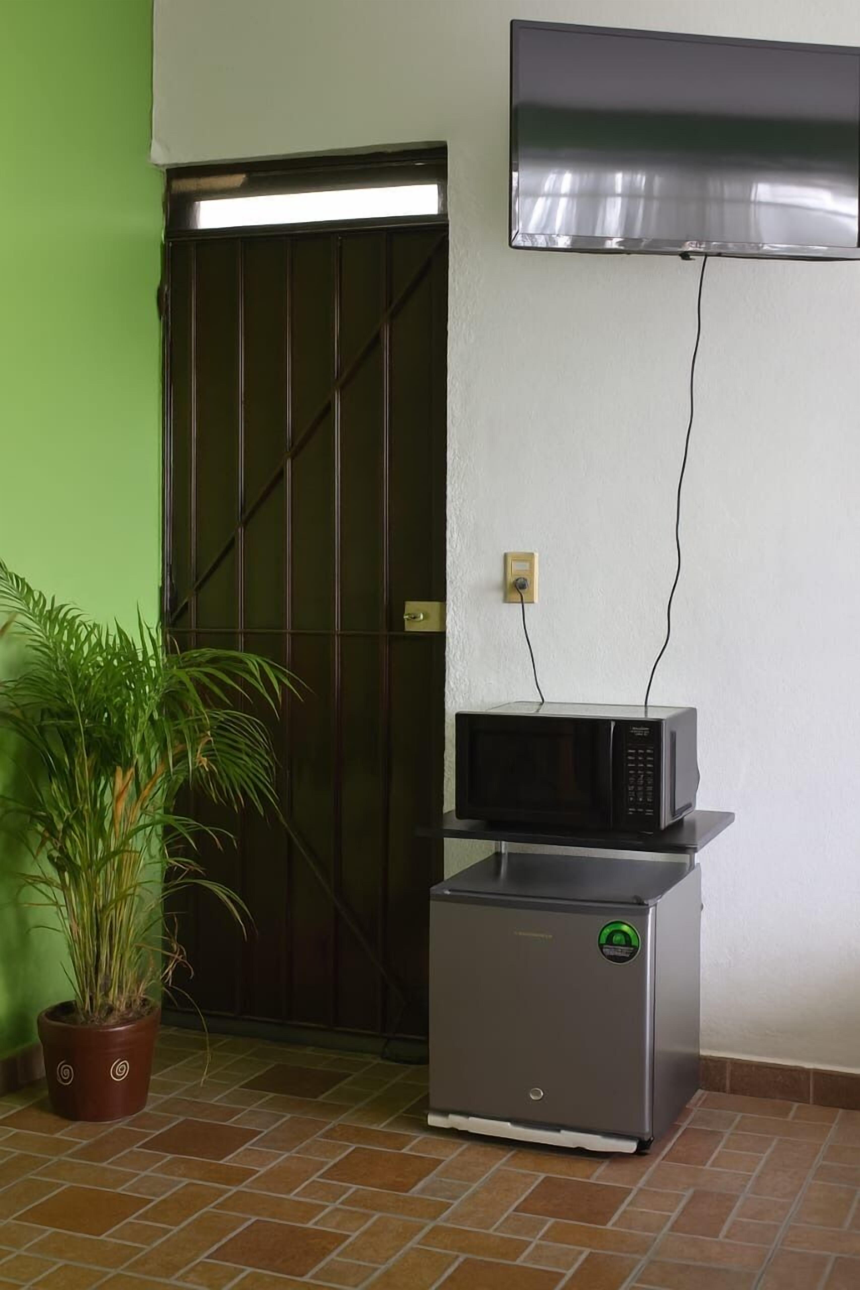 Familjerum | Arbetsyta för laptop, gratis wi-fi och sängkläder