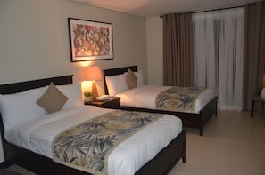 1 bedroom, iron/ironing board, WiFi, bed sheets - Swiss VIP suite at Crosswinds Tagaytay (Tagaytay)