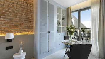 Bügeleisen/Bügelbrett, kostenloses WLAN