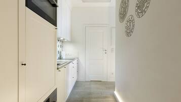 Bügeleisen/Bügelbrett, kostenloses WLAN