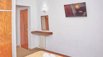 1 habitación, wifi y ropa de cama