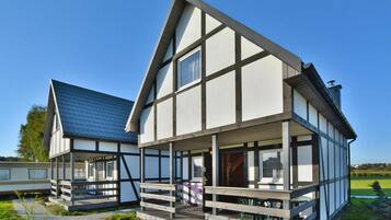 House | Exterior