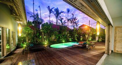 Luxury-Sang Villa-Central Sanur