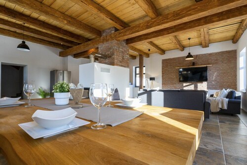 Villa in Rudnik With Private hot tub