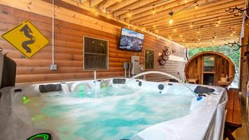 Bain à remous intérieur