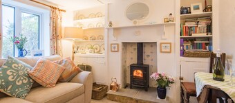 Claire's Cottage, Hythe