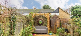 Claire's Cottage, Hythe