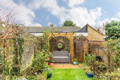 Claire's Cottage, Hythe