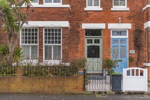 Exterior detail - Warwick Villa, Walmer (Walmer)