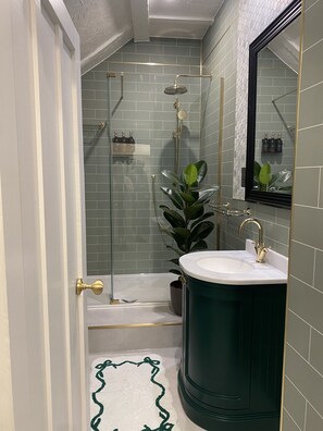 Dusche, Haartrockner