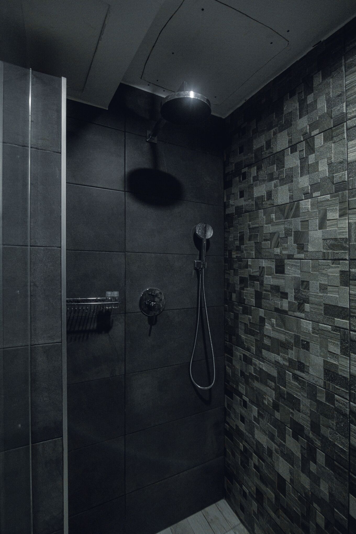 Photo - Noble House Hotel