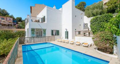Chalet in Cala Mayor With Private Pool