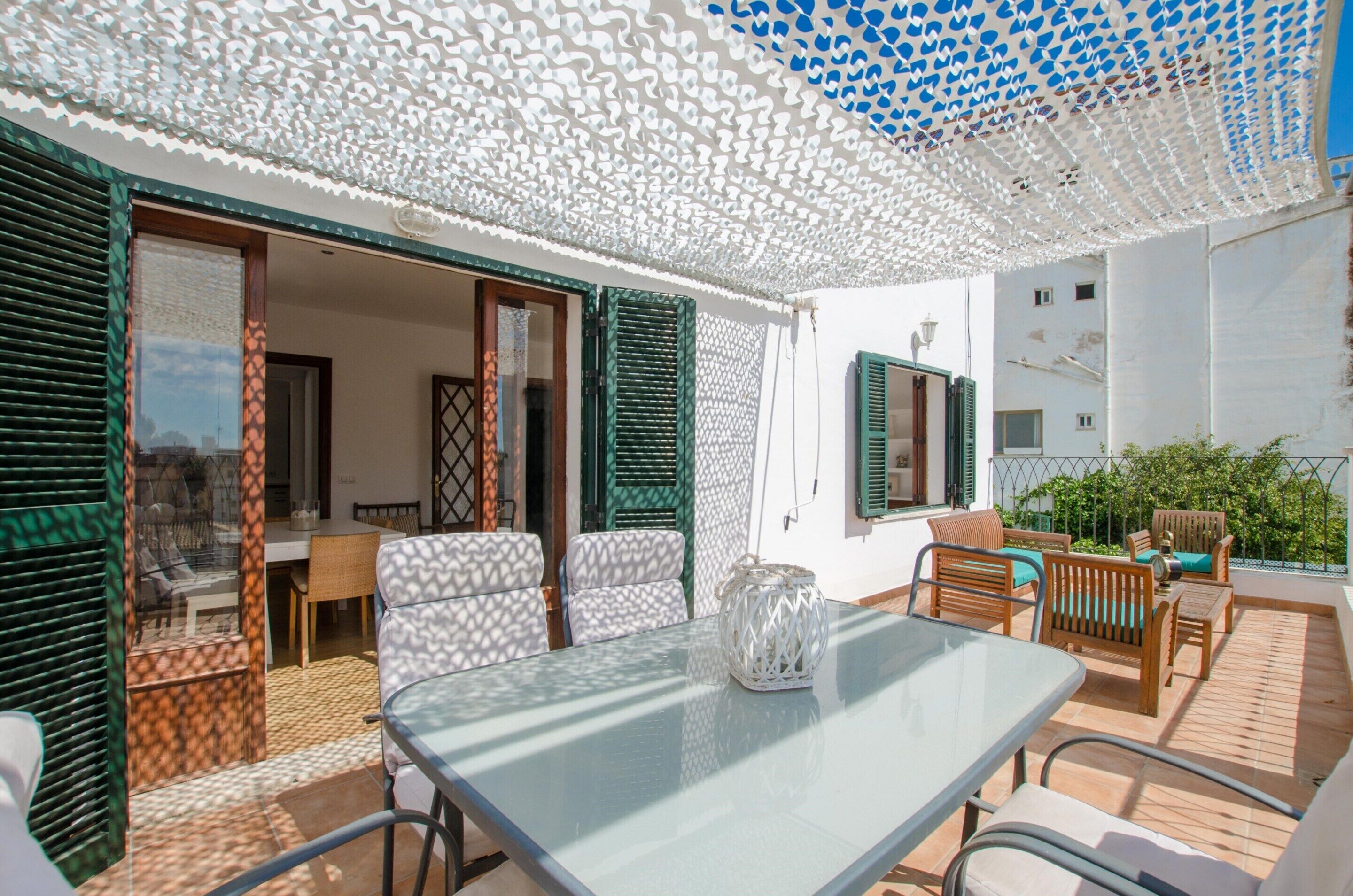 Chalet | Restaurante al aire libre