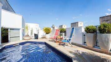 Apartment | 3 bedrooms, blackout drapes, free WiFi