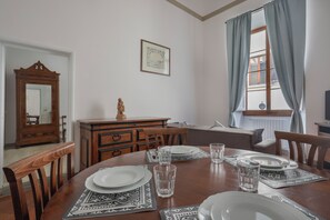 Bathroom - 2 Bedroom Apartment in Florence's Heart (Florence)