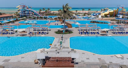 SUNRISE Alora Aqua Park Resort