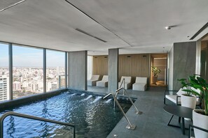 屋外プール