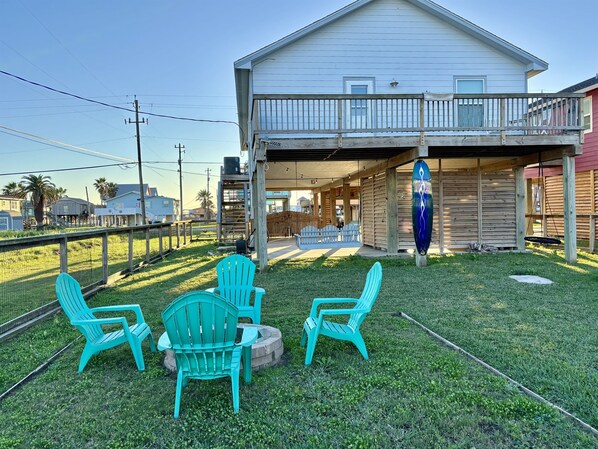 المنطقة المحيطة بالمنشأة