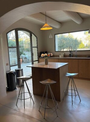 Private kitchen - Charming house in the heart of Uzès with swimming pool (UZES)