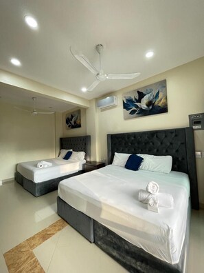 豪華開放式客房 | 熨斗/熨衣板、免費無線上網、床單