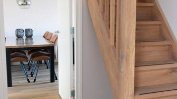 House | Dining