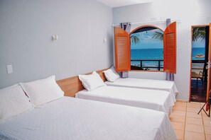 Kamar Quadruple Keluarga, pemandangan pantai | Wi-Fi gratis